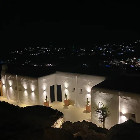 بيت ضيافة Charma Mykonos *
