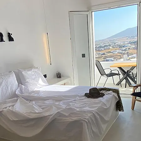 Charma Mykonos كالو ليفادي