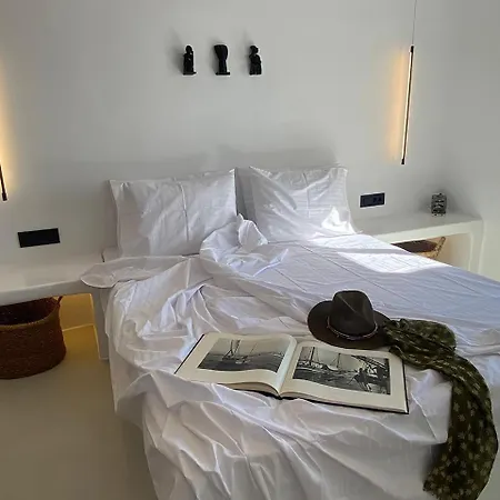 Charma Mykonos 3*