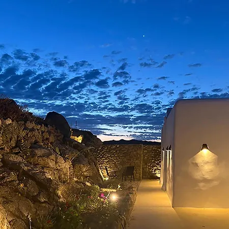 Charma Mykonos بيت ضيافة *